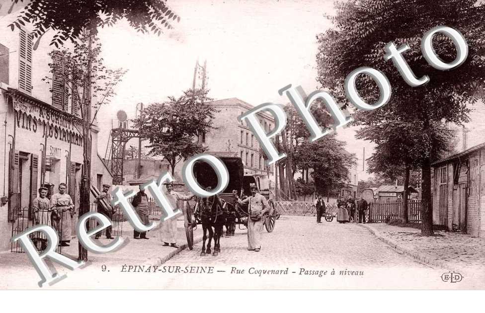 Rue coquenard - passage a niveau - attelage de cheval