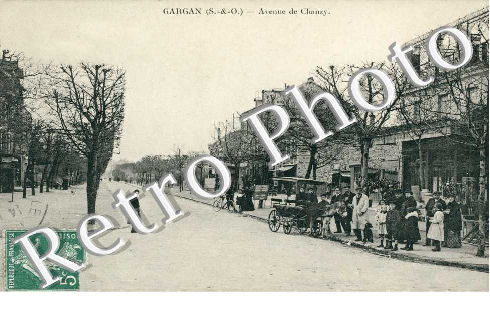 gARGAN - Avenue de Chanzy - attelage d'ane