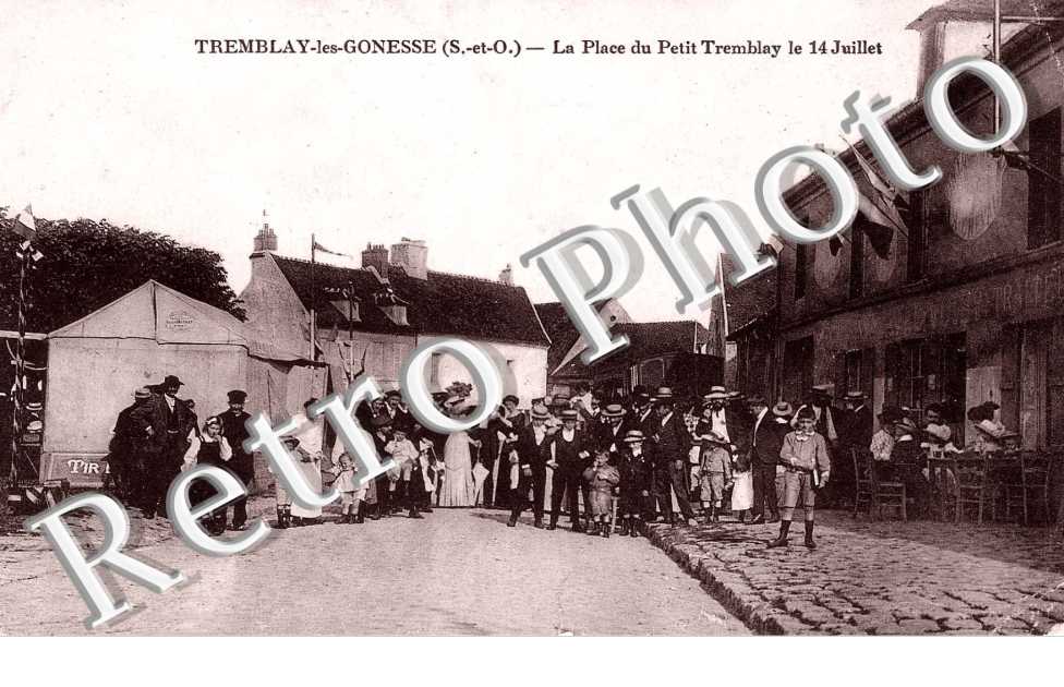 La place du petit Tremblay le 14 juillet