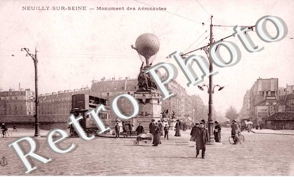Monument des Aeronautes - Tramway