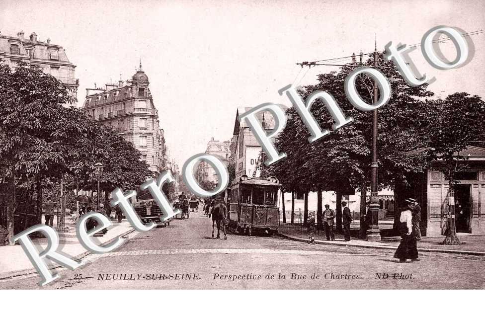 la rue Chartres - tramway