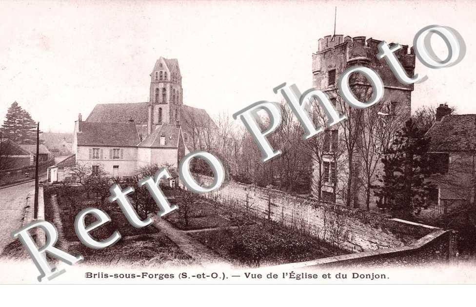 Vue de l'eglise et du Donjon