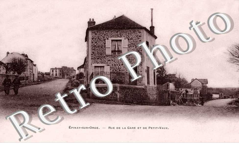 Rue de la Gare et de Petit-Vaux