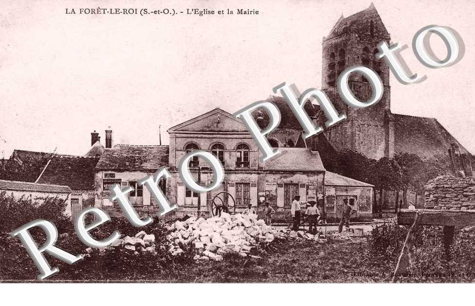 L'EGLISE ET LA MAIRIE