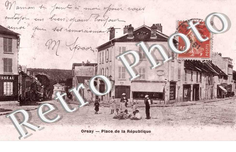 PLACE DE LA REPUBLIQUE