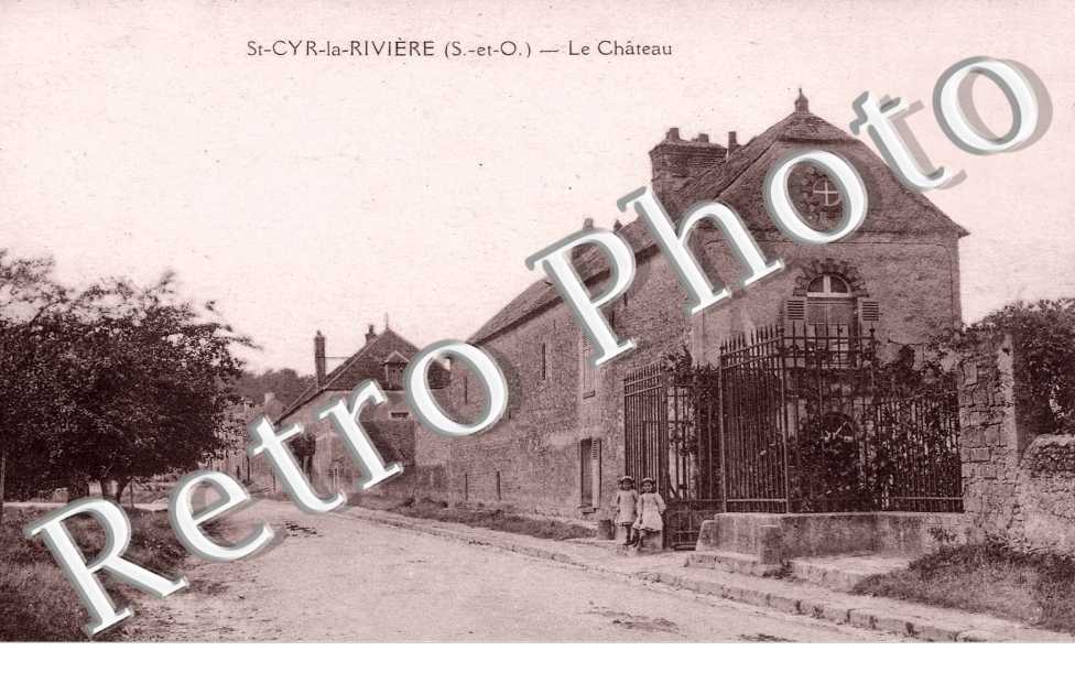 LE CHATEAU