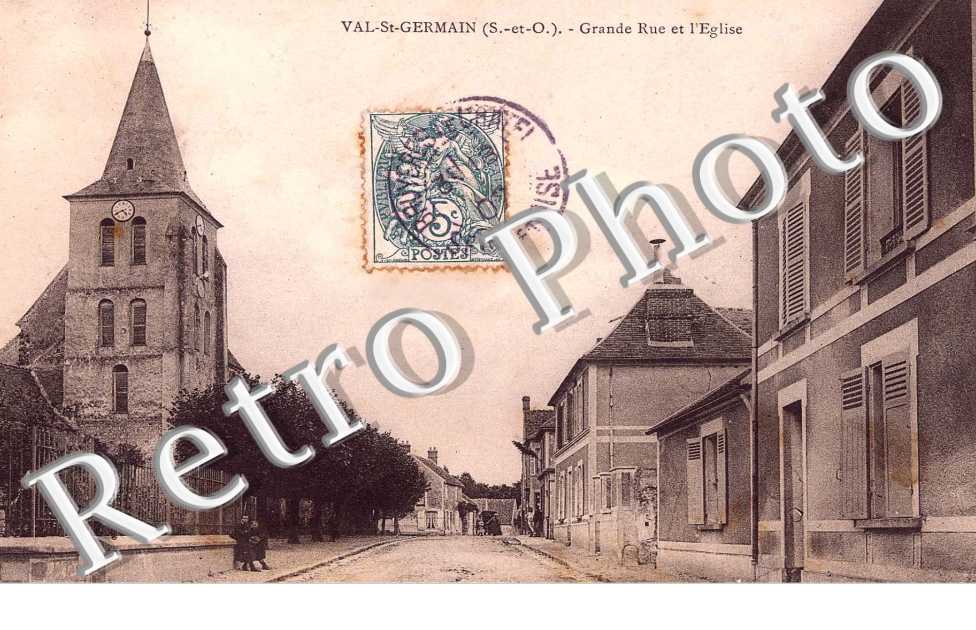 GRANDE RUE ET L'EGLISE