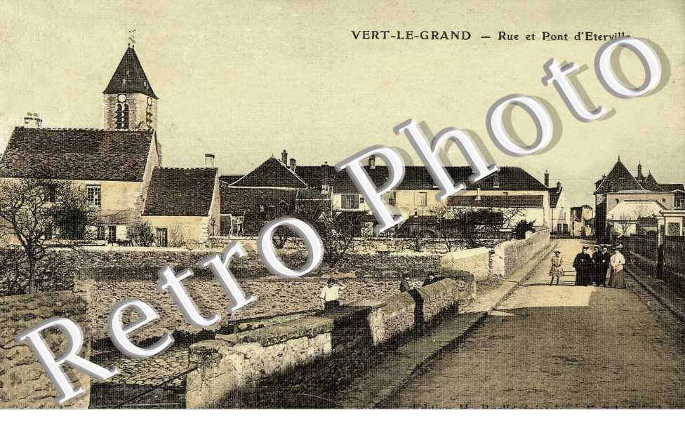 Rue et Pont d'Eterville