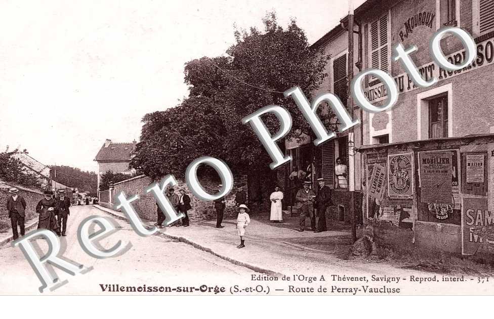 Route de Perray-Vaucluse