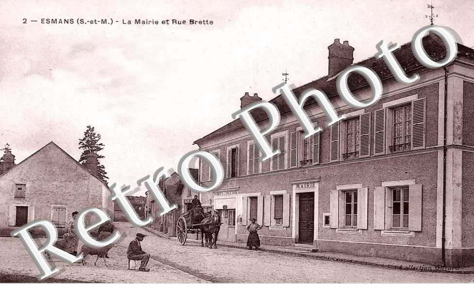 la mairie et une rue