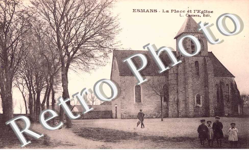 la place et l'eglise