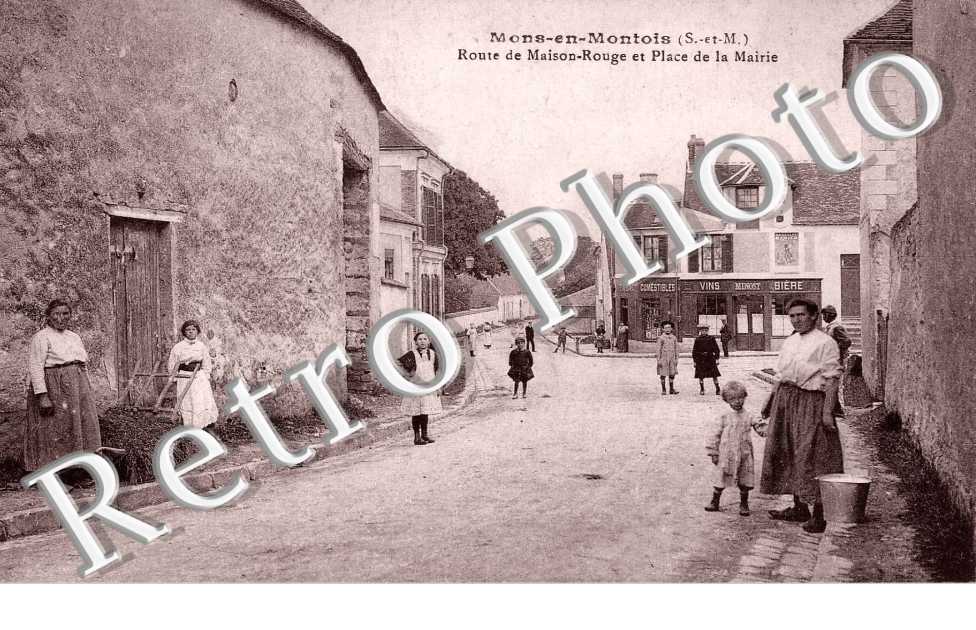 Route de Maison-Rouge - place de la mairie