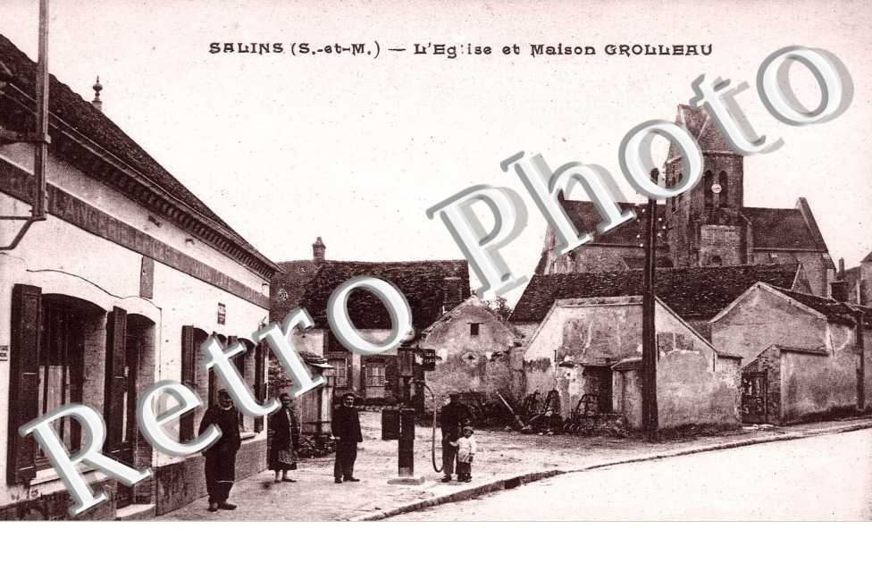 L'eglise et maison Grolleau