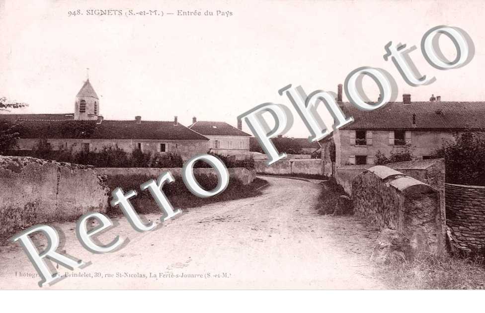 ENTREE DU PAYS