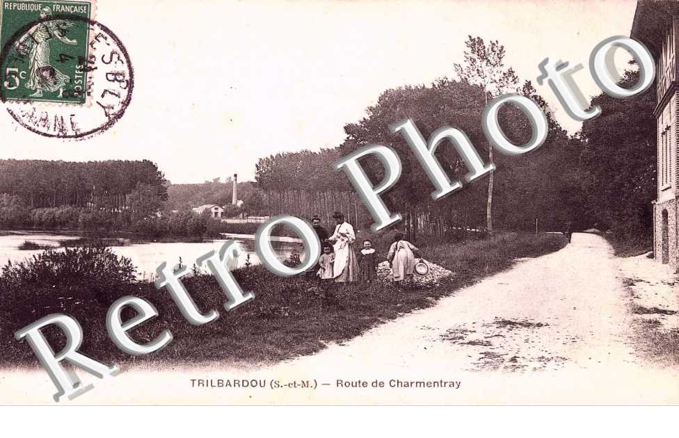 Route de Charmentray