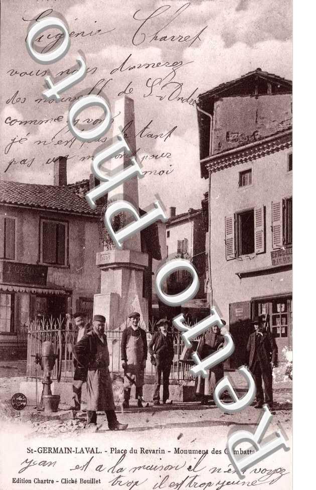 PLACE DU REVARIN