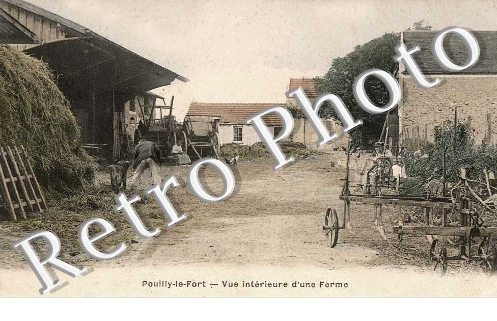 Vue interieure d'une ferme
