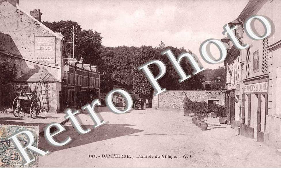 l'entree du village