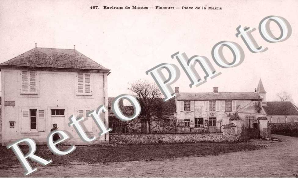 PLACE DE LA MAIRIE