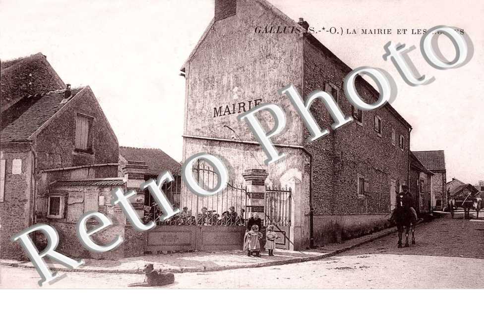 La Mairie et les Ecoles