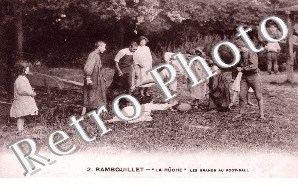 La ruche les grands au foot-ball 
