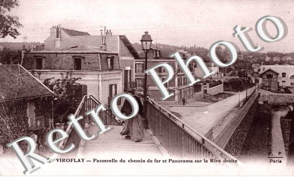 Passerelle du Chemin de Fer et Vue sur la Rive Droite