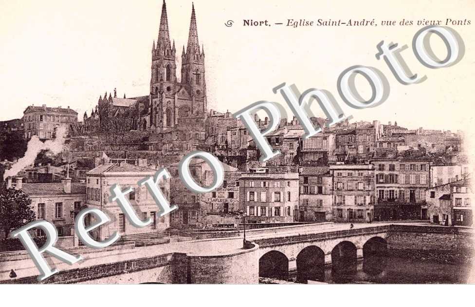 EGLISE SAINT ANDRE VUE DES VIEUX REMPARTS
