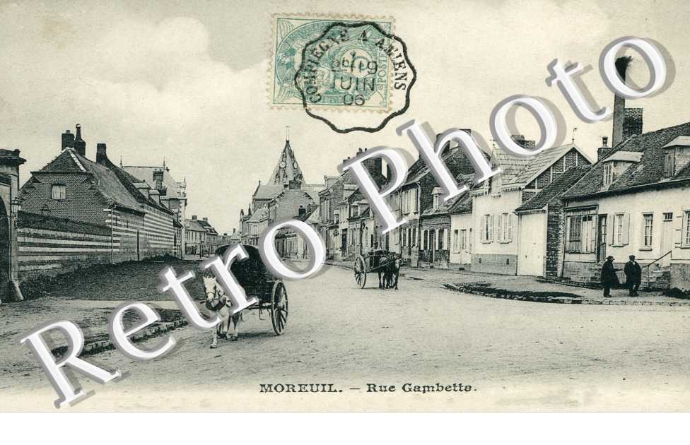 Rue Gambette - attelages de cheval