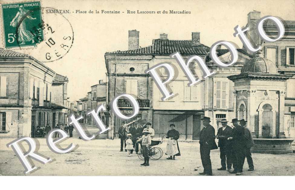 place de la fontaine  Rue Lascours et du Marcadieu