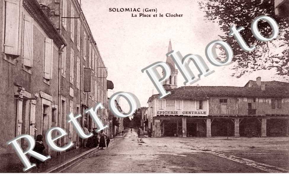 la place et le clocher