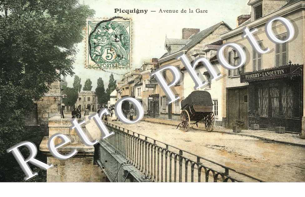 Avenue de la gare (couleur)