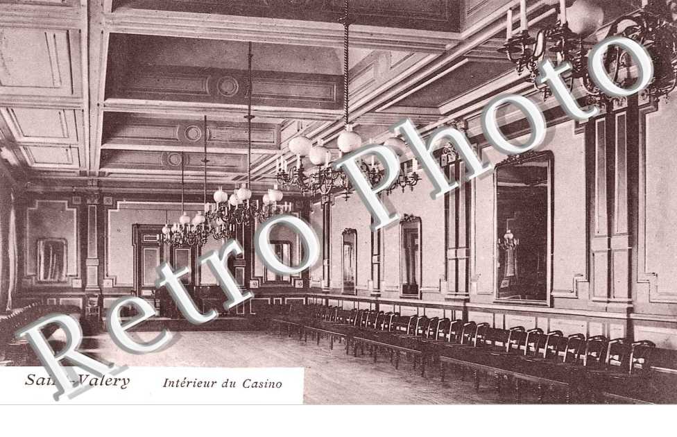 INTERIEUR DU CASINO 
