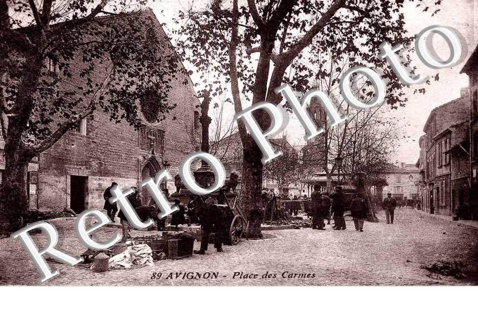 PLACE DES CARMES
