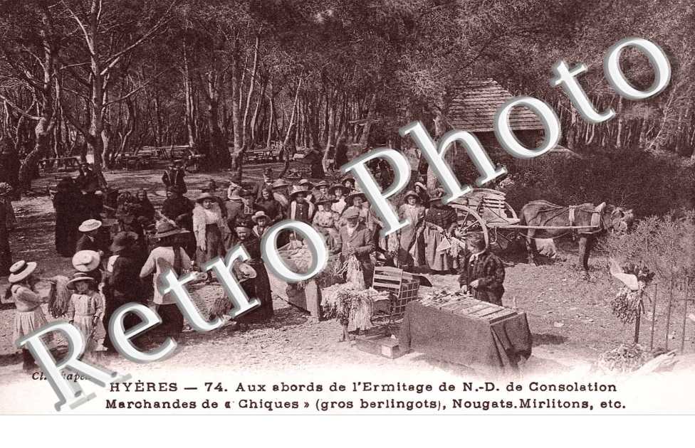 AUX ABORDS DE L'ERMITAGE DE N.D. DE CONSOLATION 