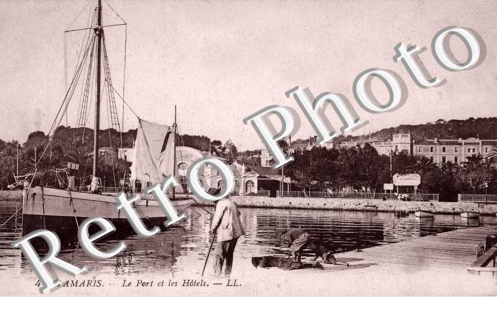 le port et les hotels