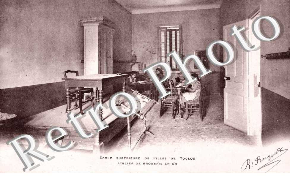 Ecole superieure de Filles, Atelier de Broderie en or