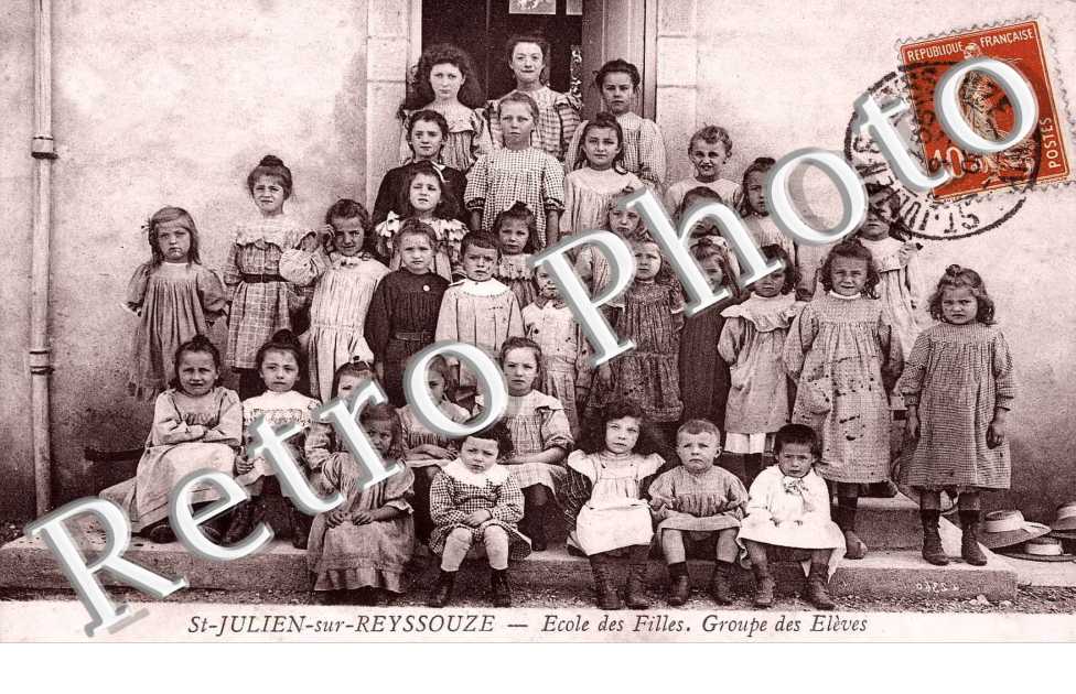 Ecole des filles groupe des eleves