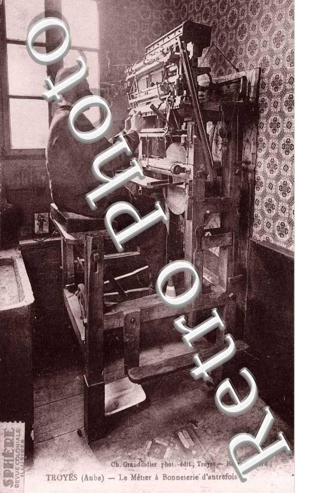 LE METIER A BONNETERIE D'AUTREFOIS 