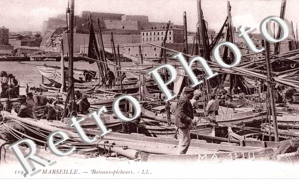 BATEAUX PECHEURS Fort Saint-Nicolas