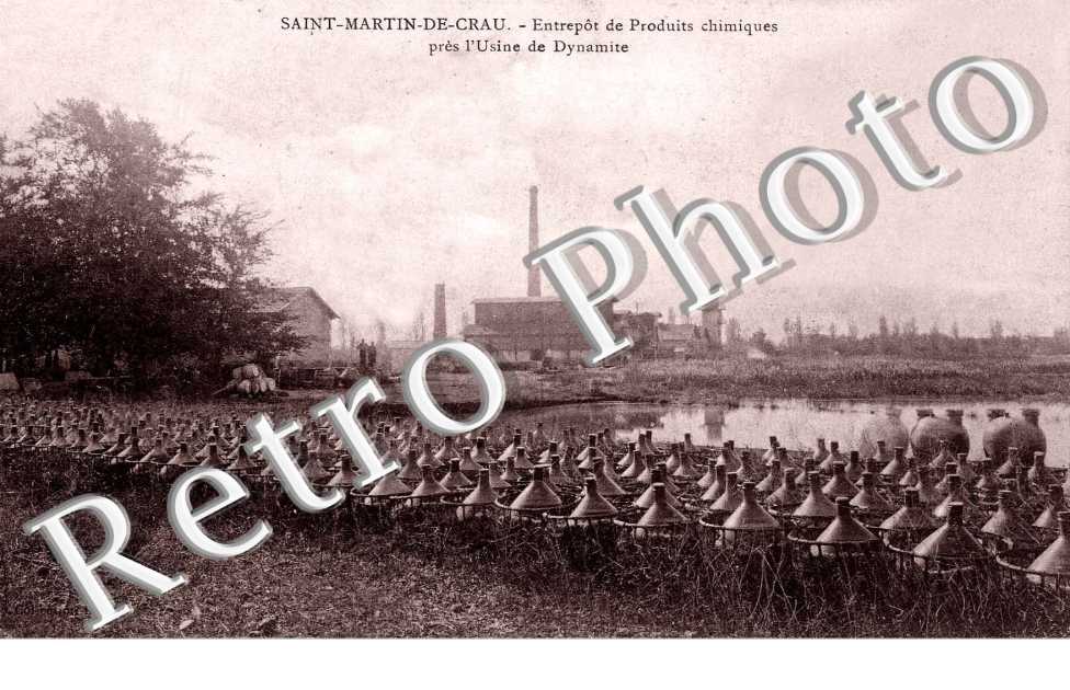 Entrepot de produits chimiques pres l'usine dynamite