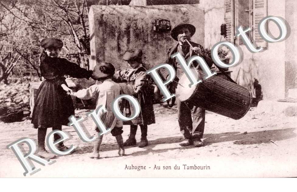 au son du tambourin