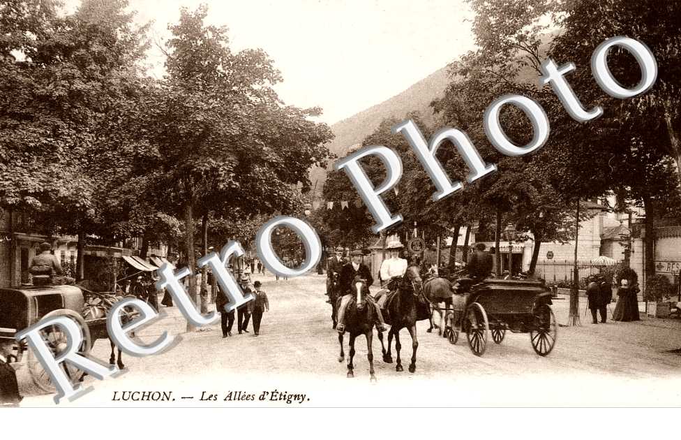 Vue des allées d'Etigny