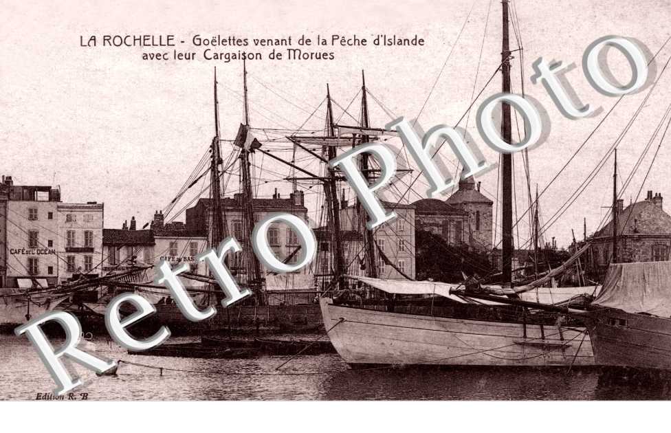 Goëlette venant de la peche d'Islande avec leur Cargaison de Morues