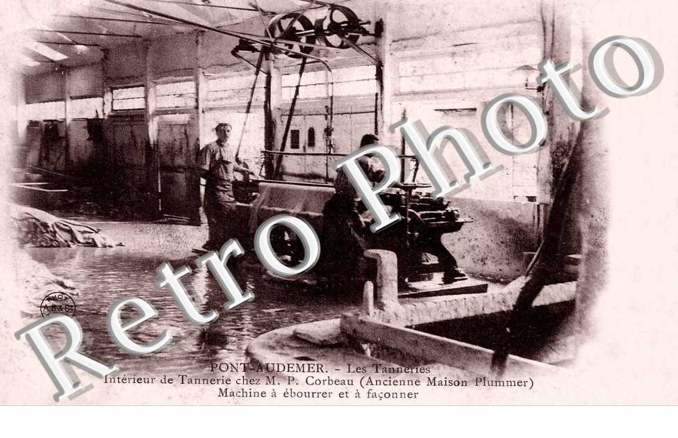 les tanneries - interieur de tannerie chez M. P. Corbeau (ancienne maison Plummer)