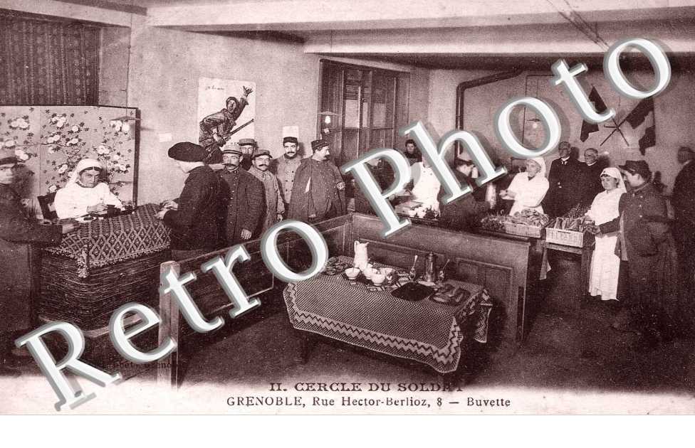 cercle de soldat - rue Hector Berlioz - buvette