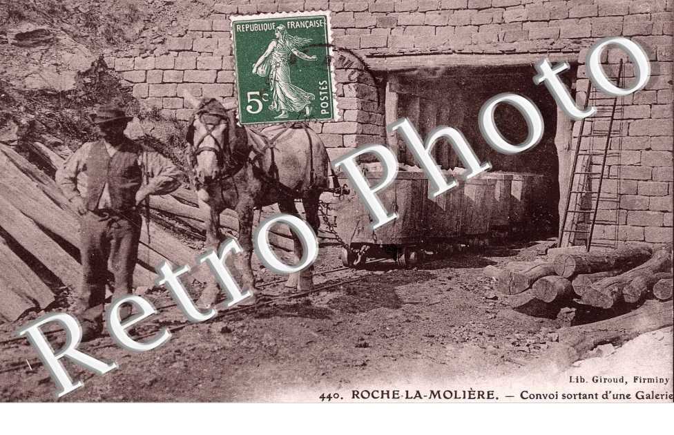 Convoi sortant d'une galerie