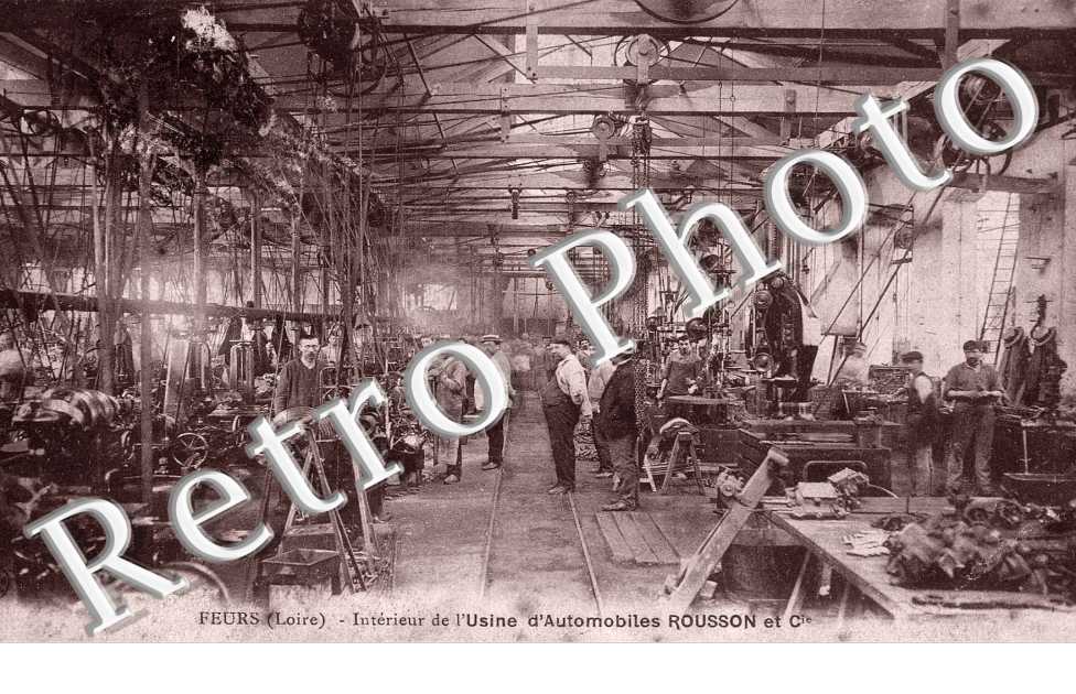 interieur de l'usine d'automobiles Rousson et Cie