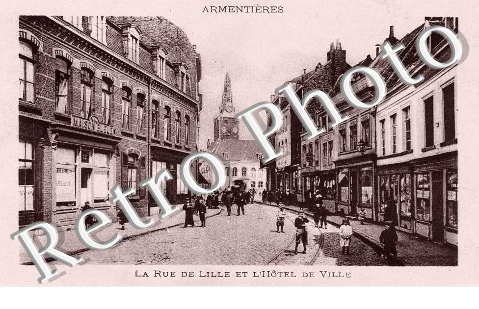 la rue de lille et l'hotel de ville