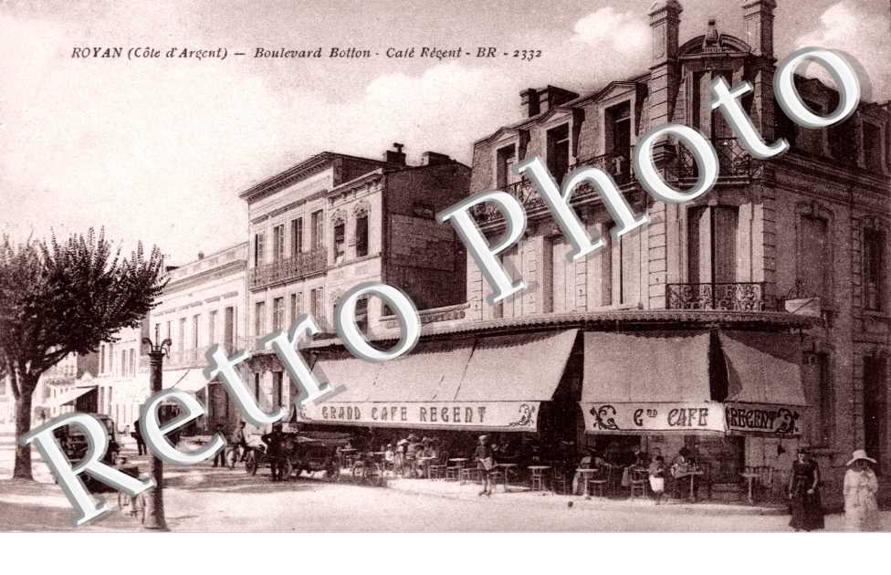 Boulevard Botton CAFE LE REGENT