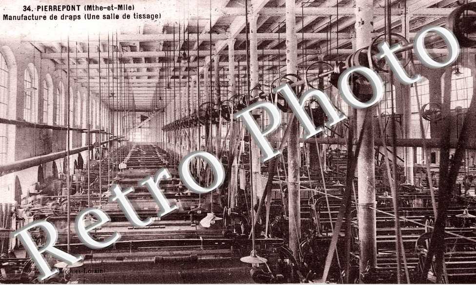 Manufacture de draps, une salle de tissage
